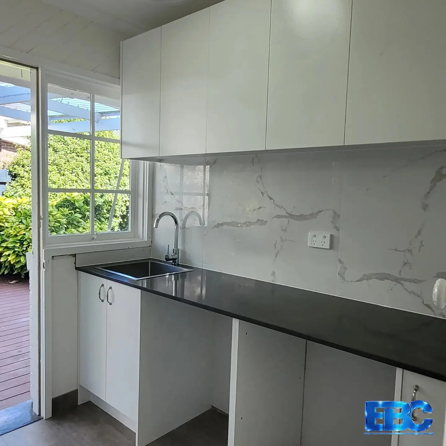 Laundry renovation before and after by EBC, Melbourne